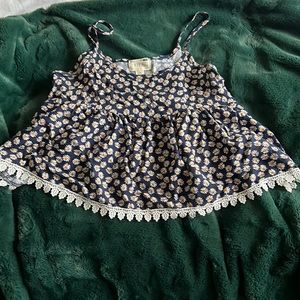 La hearts size XS blue daisy tank